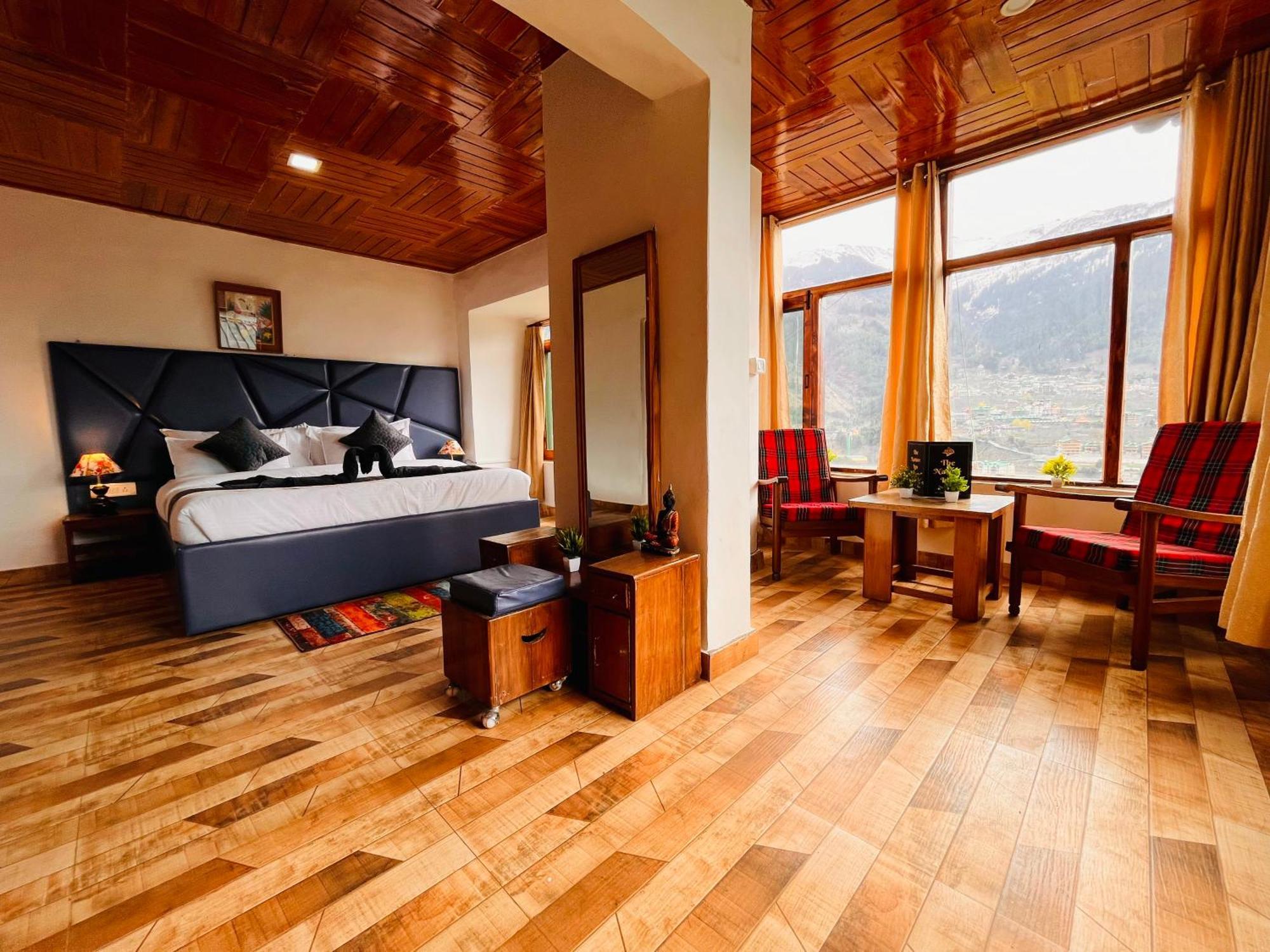 Himalayan Nomad Cottage, Manali ! All 2 Bedroom Independent Cottages ! Personal Lawn Every Cottage ! Parking ! Scenic Mountains View ! Spacious Rooms ! Bagian luar foto