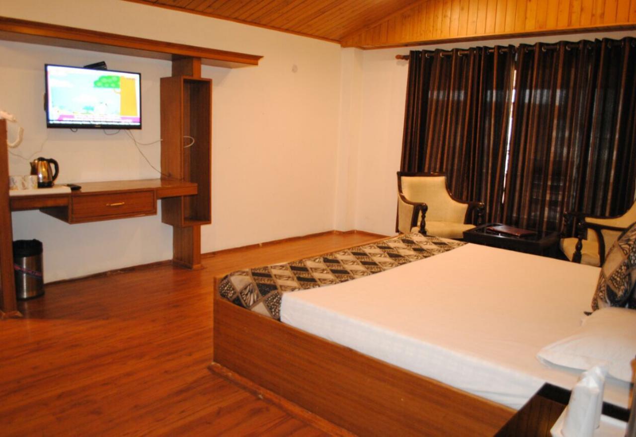 Himalayan Nomad Cottage, Manali ! All 2 Bedroom Independent Cottages ! Personal Lawn Every Cottage ! Parking ! Scenic Mountains View ! Spacious Rooms ! Bagian luar foto